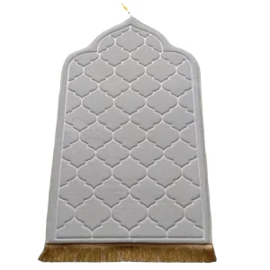 Machine Made Anti-Slip Islamic Prayer Carpet Cushioned Microfiber Muslim Prayer Rug Ramadan Washable Pet Friendly