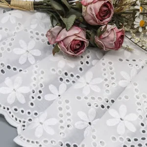 Manufacturer 100% Cotton Embroidered Fabric Eyelet Cotton Fabric for Bridal Dress