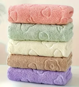 Manufacturer Direct Coral Fleece Bath Washcloth Soft Absorbent and Solid Color Embossed Multi Functional Design