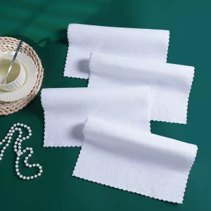 Manufacturer Thickened 30x70cm Microfiber White Towels Absorbent Durable Bulk Towels for Cross-border