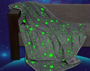 Modern Anti Static Nonwoven 100% Polyester American Style Flannel Throw Blanket Luminous Glow in the Dark Ring Four Seasons Use