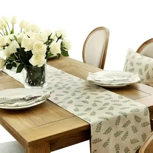 Modern Custom Printed Long Dining Room Christmas Decorative Embroidered Waterproof Eco-Friendly Table Runners for Table