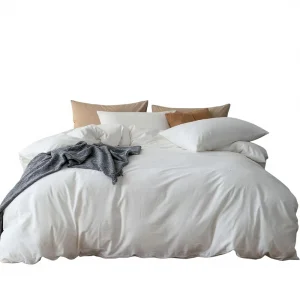 Modern Double Brushed Eco Friendly 200tc Thread Count Duvet Cover and Quilt Set with Solid Pillowcase Pack in Bag All Season