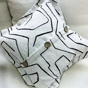 Modern European Style Custom Logo Decorative Bedroom Throw Pillows Breathable Stylish European Design