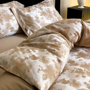 Modern Fall Four-piece Set Jacquard Florals Pattern Soft Embroidered Duvet Cover Set Premium Cotton King Size Home Bedding