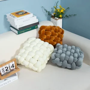 Modern Home Decor for Living Room Handmade Sofa Bed Couch Knitted Throw Pillow Soft Crystal Velvet Home Decoration Cushions