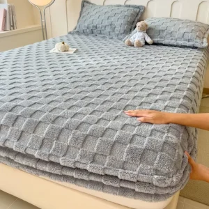 Modern Home Embossed Mattress Protector Bed Sheet Pillowcase Set Antiallergic Thickened Mattress Cover Grid-shaped Bed Cover