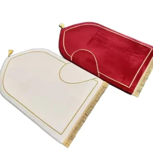 Modern Home Use Area Rugs and Sets Love Shape Prayer Carpet Rugs Machine Made Flannel Muslim Prayer Mats