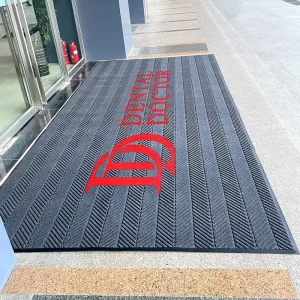 Modern Luxury Commercial Carpet Entrance Door Mat Handmade Custom Printed Rubber Floor Black Logo for Store Washable Feature