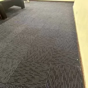 Modern PP Carpet Tiles for Commercial Spaces for Office Hotel Living Room Bedroom Squares Roll