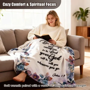 Modern Penguin Velvet Lightweight Single Layer Throw Blanket 100% Polyester Portable Travel Camping Fleece