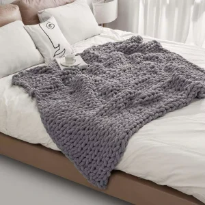 Modern Recycled Polyester Cozy Chunky Yarn Throw Chenille Knitted Blanket Factory Direct Sales
