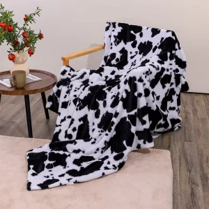 Modern Style 100% Polyester Mink Throw Blanket Knitted with Raschel Woven Technique Cartoon Cow Printed Faux Fur for Winter
