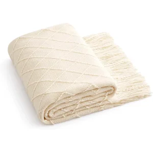 Modern Style Rhombus Design Lightweight and Soft Acrylic Knitted Throw Blanket with Tassels