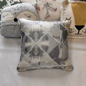 Most Selling Metallic Jacquard Cushion Cover Decorative Throw Pillow Covers for Sofa Couch Living Room at