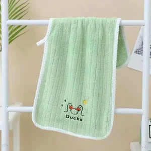 Natural Organic Cotton Baby Towel Gentle Soft and Absorbent Newborn Towel OEM