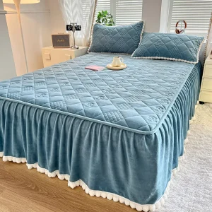 Navy Blue Winter Thick Velvet Milk Fleece Skirted Bed Cover Sheet Set with Embroidery Technics