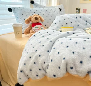 New Arrival Polka Dot Rabbit Fur 4-Piece Bedding Set Thick Warm Milk Velvet Duvet Cover for Winter Bedroom