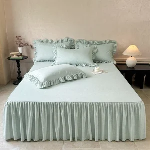 New Arrival Solid Color Yarn Dyed Lotus 100% Polyester Reactive Printed Durable Breathable All Season Bed Skirt 3 Piece Set