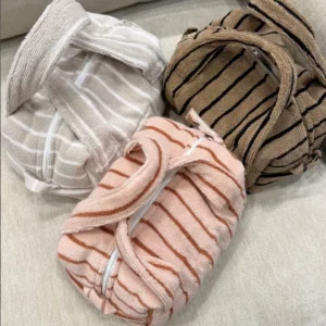 New Beautiful Customized Large Capacity Fashion Towel Velvet Handle Bag for Women Travel&Outdoor with Handle