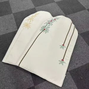 New Collection Luxury Embroidery Coconut Design Prayer Mat with Quran Cover and Abaya for Muslim Ramadan Gifts