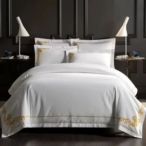 New Design 100 Percent Cotton Hotel Embroidery White Luxury Bedding Set