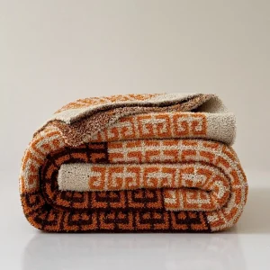 New Design 100% Polyester Knitted Throw Blanket OEKO TEX Certified Four Seasons Use Soft & Eco Friendly Home Decor Gift