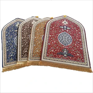 New Design Classical Anti Slip Thicken Soft Prayer Rug Prayer Mat Muslim Folding Portable Prayer Mat