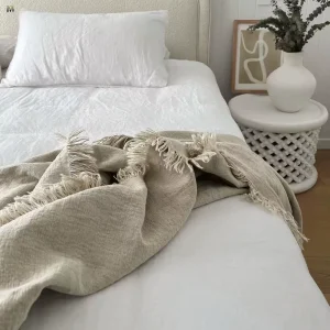 New Design Portable Custom Bed Blankets Fashion Ramie Throw Blankets Enzyme Wash Texture With Tassels for Winter