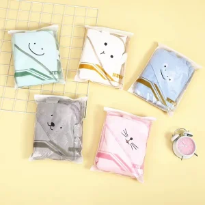 New Design Soft Microfiber Warm Washcloth Rectangle Cotton Bath Towel for Kids Solid Pattern Hooded Beach Bath Home Hotel Gift