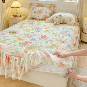 New European Style Ruffled Romantic Spring and Summer Flower Bedding Set King Lace Bed Skirt