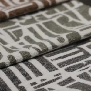 New Fashion Polyester Home Textile Fabric Custom Made Luxury Durable Woven Jacquard Fabric for Sofa