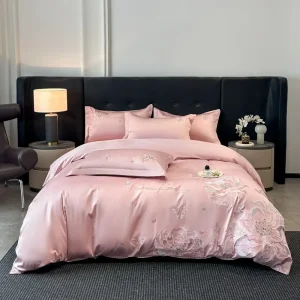 New High Quality 100% Cotton Woven Solid Simple Eco Friendly Four Piece Set for Home & Hotel Use