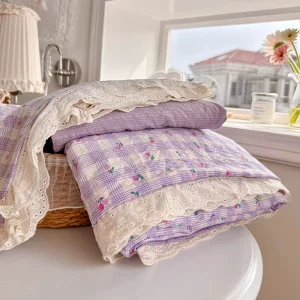 New Premium ClassA Puff Gauze 4 Piece Duvet Cover Set Soft Breathable with Delicate Lace Trim for a Feminine Touch