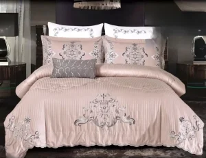 New Style Custom Queen Size Duvet Cover Bedding Fluffy Simple Style Microfiber Breathable Luxury Soft Home 7pieces Set