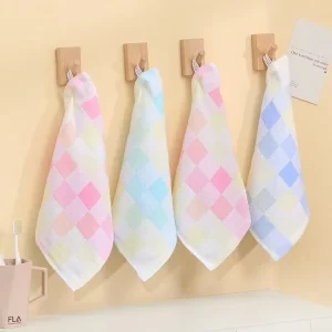 New Style Square Color Block Gauze Small Children’s Bib Towel Kindergarten Face Towel Handkerchief China