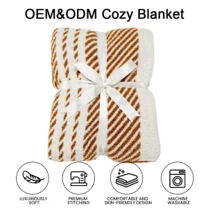 New Tech Price Same Cozy Hand Feel Thickness 100% Polyester Stripe Feather Winter Knitting Other Throw Blankets