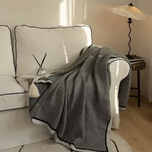Nordic Simple Floral Jacquard Knitted Sofa & Air Conditioning Bed Cover Throw Blanket for Living Room