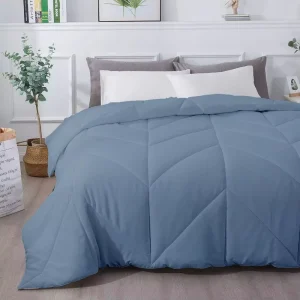Nordic Style Thick Warm Quilted Comforter Set with Geometric Embroidery Pattern for Bedroom and Hotel Bed Fashion Cover