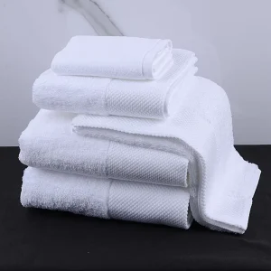 OEM Customized Logo Size Absorbent Soft 100% Cotton Shower Bath Towels & Tub Mats