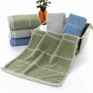 OEM Jacquard Poly Cotton Face Towel Elegant Pattern Soft Absorbent Quick Dry Washcloth Bath Towel