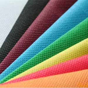 OEM One Stop 100% Polypropylene Breathable Waterproof Anti UV Fusible Stain Resistant Nonwoven Fabric for Garment Bags Coat Bags