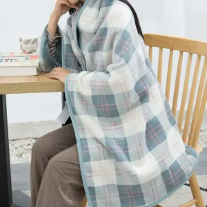 Oem Custom Print Vs Flannel Fleece Blanket Throw Sublimation Love Pink Blanket With Logo