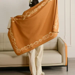 Office Shawl Blanket With Buttoned Air conditioned Blankets
