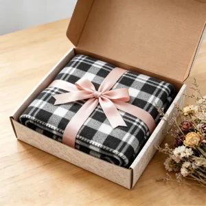 Personalized Embroidery Logo Plaid Fleece Blanket Double Side Soft Plush Travel Throw for Corporate Gifts & Home Decor