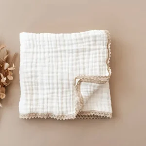 Personalized Organic Cotton Baby Gauze Throw Blanket Cartoon Pattern Soft Four Seasons Neutral White Cream Lace Swaddle