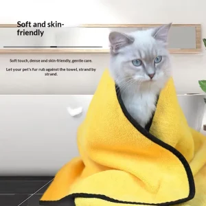 Pet Towel Dog Cat Water Absorbent Quick-drying Breathable Soft Thickened Coral Fleece Solid Pattern Polyester Folding Handle