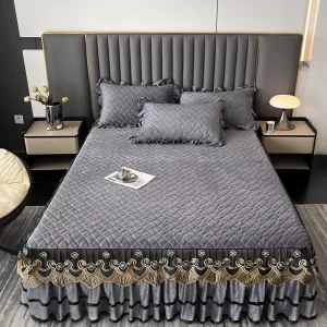 Pillowcases European Style Polyester Microfiber Home Textiles Queen Size Bed Skirt Bed Sheets Set with Pleats Skirt