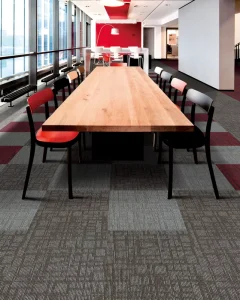 Plain and Solid 50X50CM Gray Black Color 100% Polypropylene Carpet Tile
