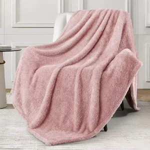 Plush Fuzzy Polyester Fleece Throw Blanket Extra Large Super Soft Fluffy Warm Winter Pink Modern Customizable Couch Bed All